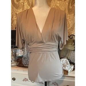 WHBM Women's Med Top Blouse Beige V Neck Ruched Cap Sleeve Stretch Knit